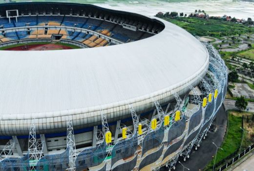 Kata Menpora Soal Peluang Persib Berkandang di Stadion GBLA - GenPI.co JABAR