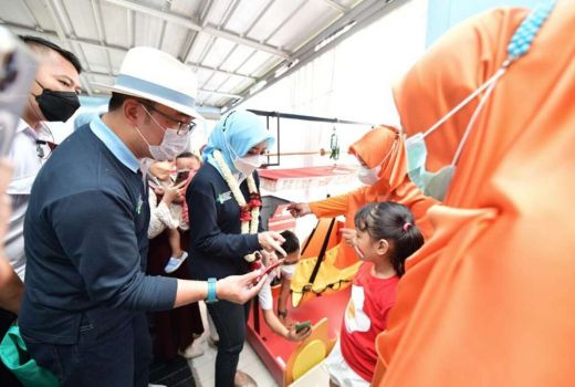 Ridwan Kamil Ajak Warga Sukeskan Bulan Imunisasi Nasional Anak - GenPI.co JABAR