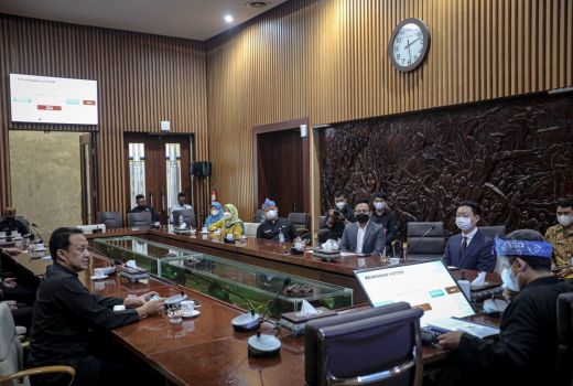 Pemkot Bandung Kerja Sama dengan Perusahaan Keamanan Sistem Asal Korea Selatan - GenPI.co JABAR