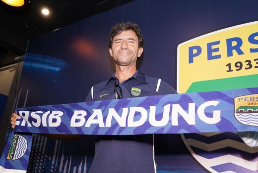 Prediksi Formasi Persib Di Bawah Pelatih Luis Milla - GenPI.co JABAR