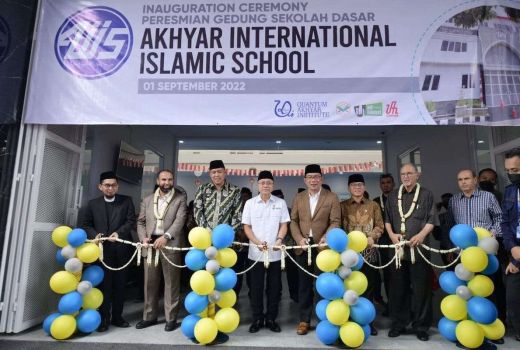 Ridwan Kamil Apresiasi Peran Sekolah Swasta Dalam Membangun Peradaban - GenPI.co JABAR