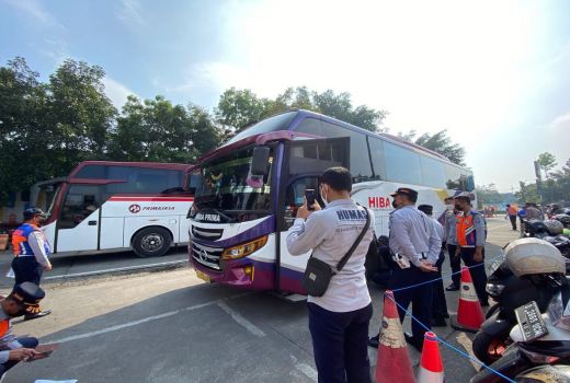 Warga Jabar Siap-siap, Tiket Bus AKDP akan Naik Sekitar 46 Persen - GenPI.co JABAR