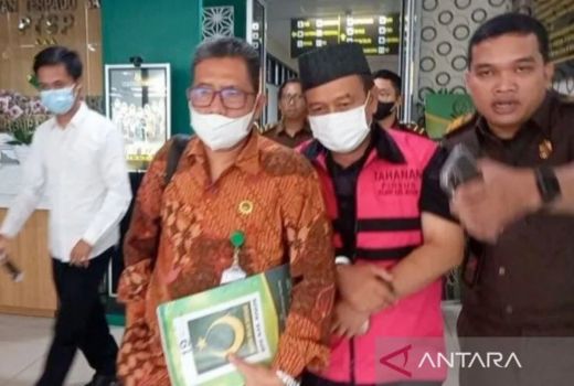 Kepsek di Bogor Ditangkap karena Korupsi Dana Bos Mencapai Rp 1 Miliar - GenPI.co JABAR