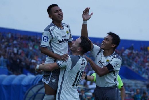 Persib Menang Atas Arema FC, Luis Milla Sempat Berpikir akan Imbang - GenPI.co JABAR