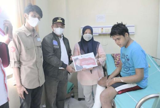 Wagub Jabar Beri Santunan Pada Anak yang Jadi Korban Tabrak Lari di Ciamis - GenPI.co JABAR