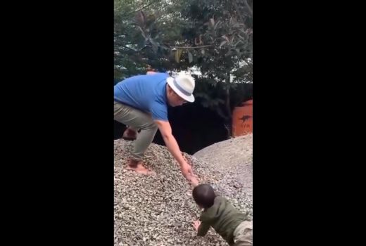 Ridwan Kamil Bagikan Video Kebersamaan Dengan Arkana, Bikin Baper! - GenPI.co JABAR