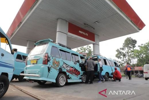Ribuan Sopir Angkot di Kabupaten Bandung akan Mendapat BBM Gratis dari Pemkab - GenPI.co JABAR