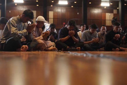 Pemain Persib Bobotoh Gelar Doa Bersama untuk Korban Tragedi Kanjuruhan - GenPI.co JABAR