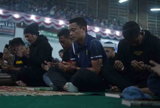 Tragedi Kanjuruhan: Ada Pemain Persija, Persib Doa Bersama, Ayo Damai - GenPI.co JABAR