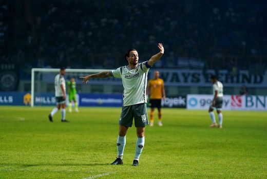 Statistik Marc Klok di Persib Sangar, 900 Menit Bermain! - GenPI.co JABAR