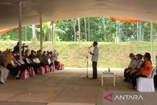 Bantuan Korban Gempa Cianjur Naik, Jokowi: Jangan untuk Beli Motor - GenPI.co JABAR