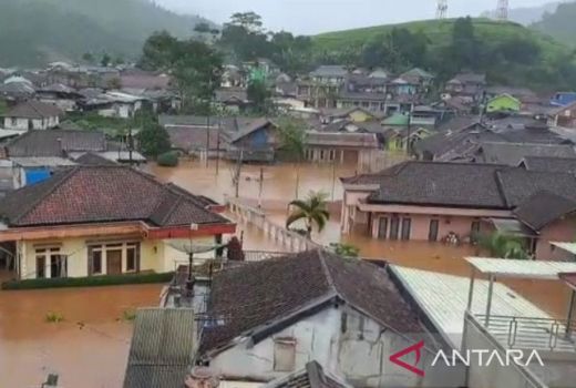 Banjir di Cianjur: Ratusan rumah Terendam, 5 Desa Terdampak - GenPI.co JABAR