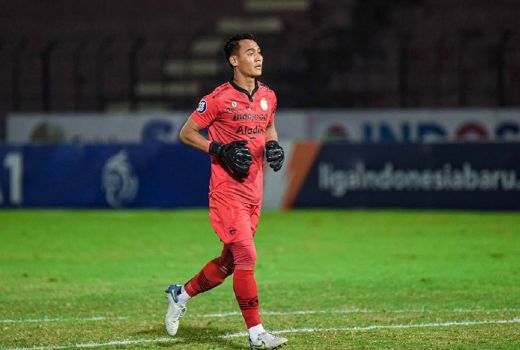 Kabar Baik, Kiper Persib Bandung Kembali Berlatih Jelang Lawan Madura United - GenPI.co JABAR