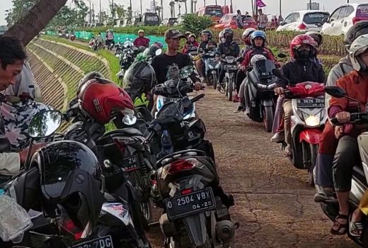 Pemprov Jabar akan Bangun Jembatan untuk Atasi Macet ke Masjid Raya Al Jabbar - GenPI.co JABAR