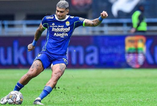 Menang Tipis, Persib Salip Persija di Klasemen Liga 1 2022/2023 - GenPI.co JABAR