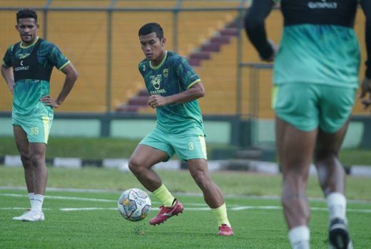 Persib Berharap Bisa Bermain di Bandung, Stadion Siliwangi Diajukan - GenPI.co JABAR
