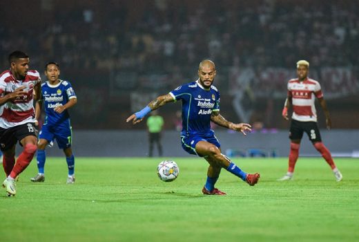 Taklukkan Madura United, Persib Perpanjang Tren Positif - GenPI.co JABAR