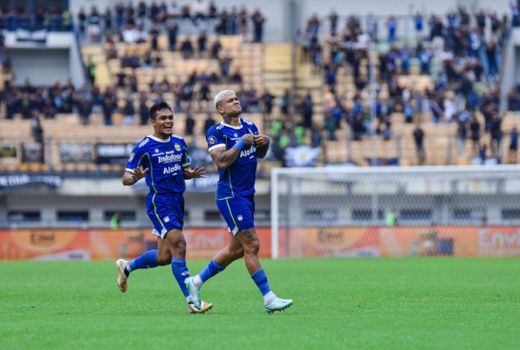 Harga Tiket Persib vs Persik dan Cara Membelinya - GenPI.co JABAR