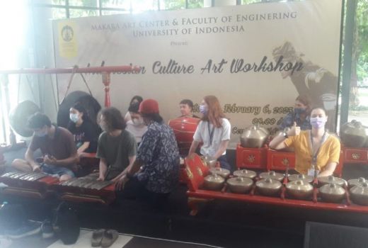 Mahasiswa Asal Australia Antusias Belajar Budaya Indonesia di UI - GenPI.co JABAR