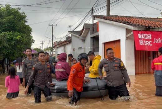 Sungai Citarum Meluap, 28 Kecamatan di Subang dan Karawang Banjir - GenPI.co JABAR