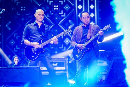 Wakasad Adu Skill dengan Andra di Konser Dewa 19 Bandung - GenPI.co JABAR