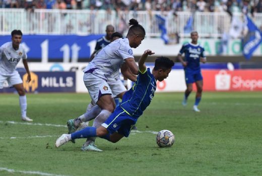 2 Kali Kalah Beruntun, Ada Apa dengan Persib - GenPI.co JABAR