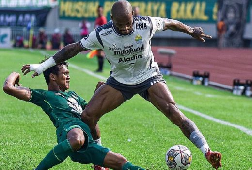 Nyaris Kalah, Persib Tahan Imbang Persebaya - GenPI.co JABAR