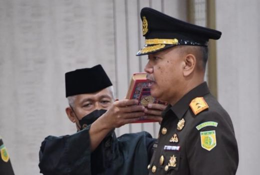 Ade Tajudin Sutiawarman Pimpin Kejati Jabar - GenPI.co JABAR
