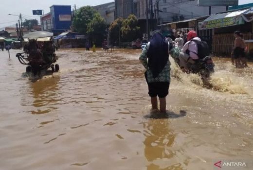 7 Kecamatan di Kabupaten Bandung Banjir, 4 Rumah Rusak - GenPI.co JABAR
