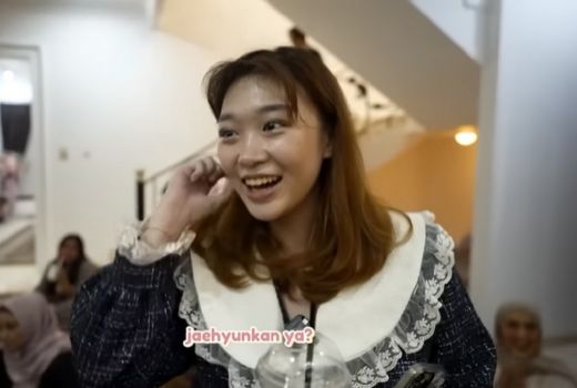 Livy Renata Pesan Siomai Pakai Nasi, Lah Kok Ternyata - GenPI.co JABAR