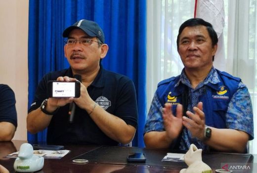 Asep Wahyuwijaya Bawa Gerbong Pendukungnya Pindah ke Partai NasDem - GenPI.co JABAR