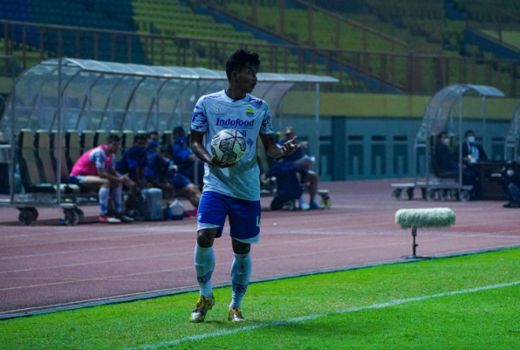 Dilepas, Bek Persib Berlabuh ke PSIS Semarang - GenPI.co JABAR