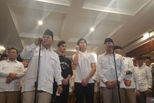 Gabung Partai Gerindra, Tiket Iwan Bule Maju Pilgub Jabar Semakin Dekat - GenPI.co JABAR