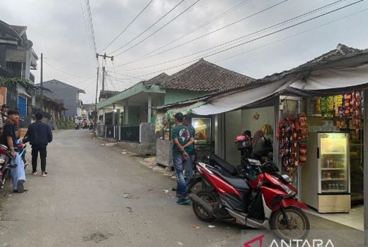Warga Sukabumi Dirampok Saat Sedang Makan Bakso, Uang Rp 350 Juta Lenyap - GenPI.co JABAR