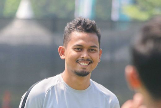 Persib Bongkar Staf Pelatih, Komposisi Asisten Luis Milla Berganti - GenPI.co JABAR