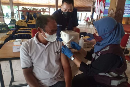 Vaksinasi Covid-19 Buruh di Temanggung Sisakan 2% - GenPI.co JATENG