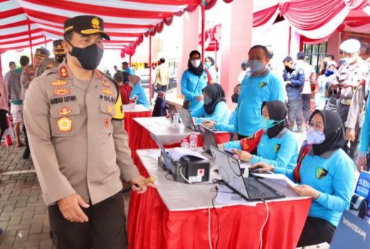 Percepat Vaksinasi, Polda Jateng Siapkan 49.700 Dosis per Hari - GenPI.co JATENG