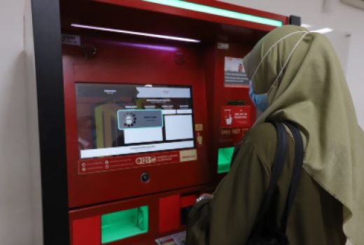 Vending Machine Ada di 6 Stasiun KRL Jogja - Solo, Bisa Beli KMT - GenPI.co JATENG