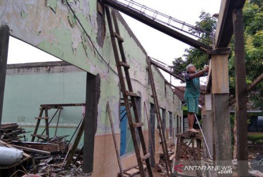 Alhamdulillah, Sekolah Rusak di Kudus Diperbaiki - GenPI.co JATENG