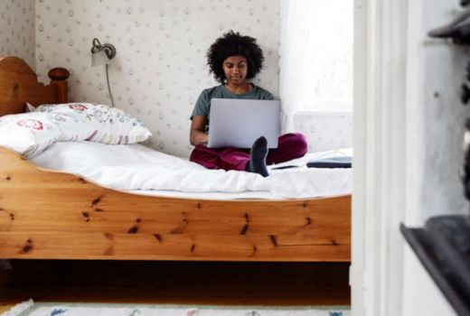6 Alasan Mengapa Kerja dari Tempat Tidur Tidak Produktif - GenPI.co JATENG