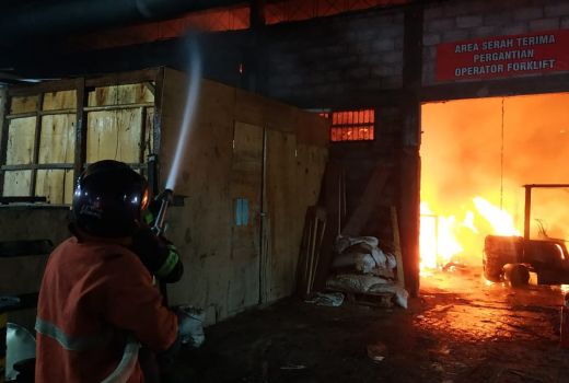 Kronologis Kebakaran di Magelang, Kerugian Rp 300 Juta - GenPI.co JATENG