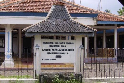 Keren! Mahasiswa UNS Bentuk Desa Tangguh Bencana Covid-19 - GenPI.co JATENG