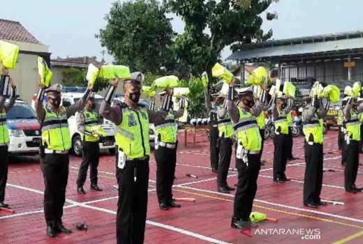 Cek-Cek, Polres Boyolali Siap Bertugas pada Operasi Lilin Candi - GenPI.co JATENG