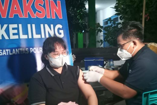 Sibuk Kerja Tak Sempat Vaksin? Warga Batang Bisa Ikuti Ini - GenPI.co JATENG