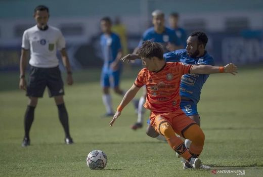 Kerap Absen Latihan, PSIS Semarang Akhiri Kontrak Nerius Alom - GenPI.co JATENG