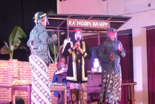 Bupati Grobogan Main Ketoprak, Ajak Warga Lawan Radikalisme - GenPI.co JATENG