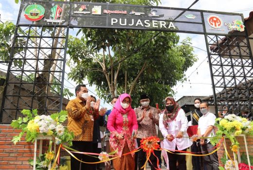 Pujasera Diresmikan, Urus Berkas di MPP Blora Bisa Sambil Jajan - GenPI.co JATENG