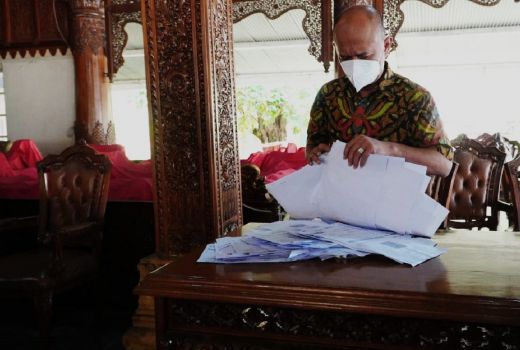 Berkas Peserta Vaksinasi Tercecer, Bupati Jepara: Jangan Diulangi - GenPI.co JATENG