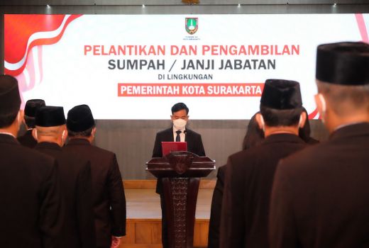 Pejabat Solo Hati-Hati, Gibran Ingatkan Soal Reward Punishment - GenPI.co JATENG