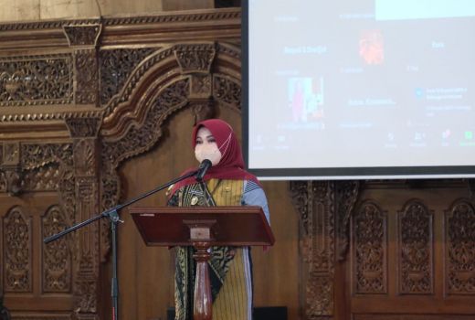 Setahun Bupati Klaten: Fokus Atasi Kemiskinan di Tengah Pandemi - GenPI.co JATENG